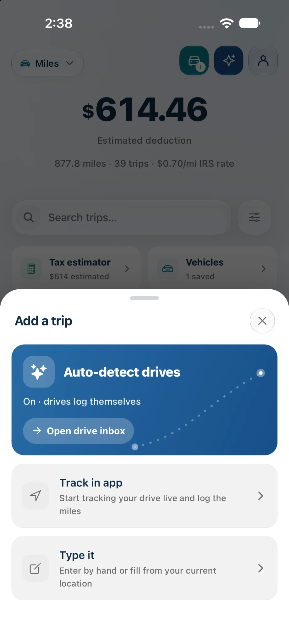 Add a trip sheet with Auto-detect drives turned on, plus options to track a drive live or type one in